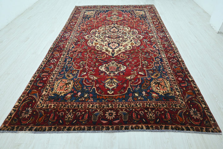 Oversized rug 6' 8" x 11' 7"