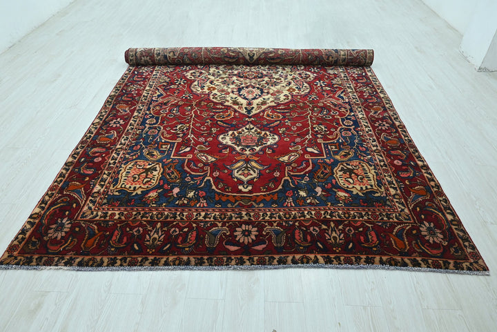 Oversized rug 6' 8" x 11' 7"