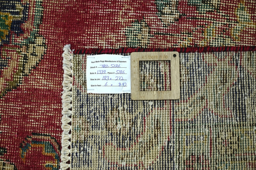 red Medium rug 6' 0" x 8' 11"