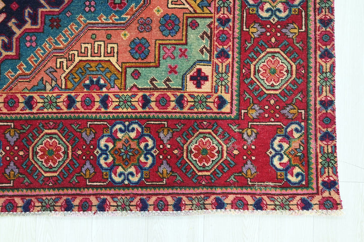 blue Large rug 6' 6" x 9' 6"