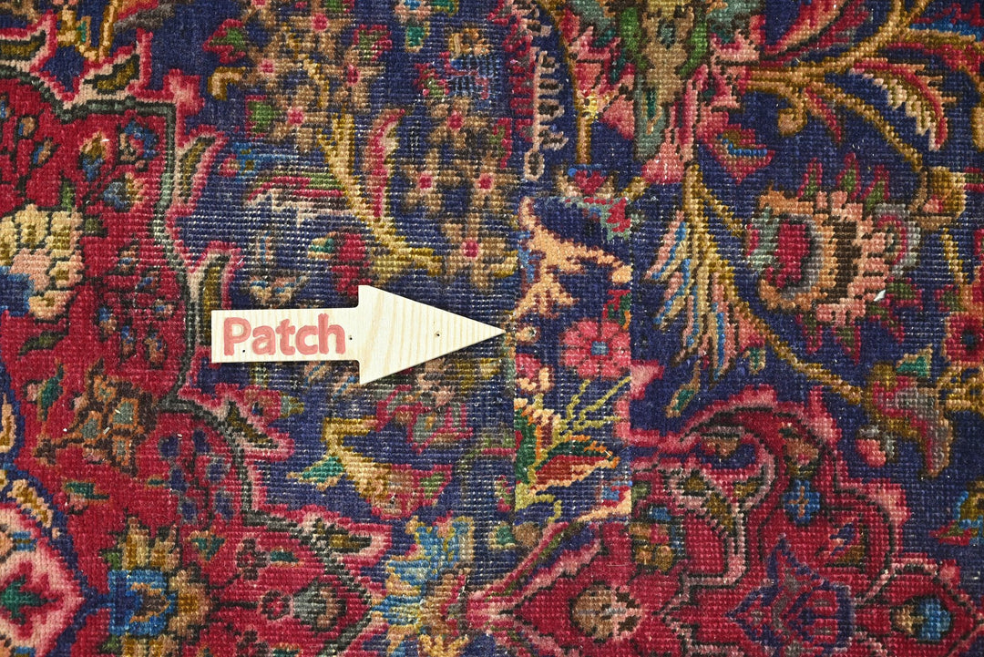 blue Large rug 6' 7" x 9' 8"