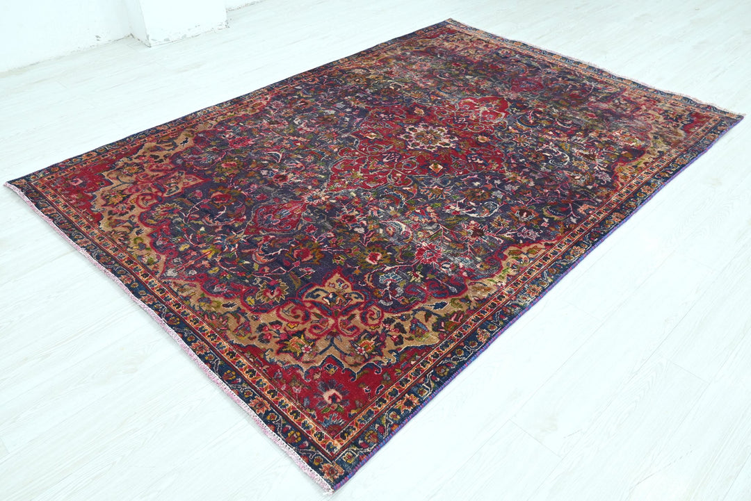 blue Medium rug 5' 9" x 8' 1"