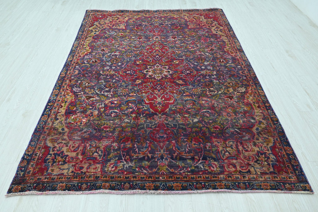 blue Medium rug 5' 9" x 8' 1"