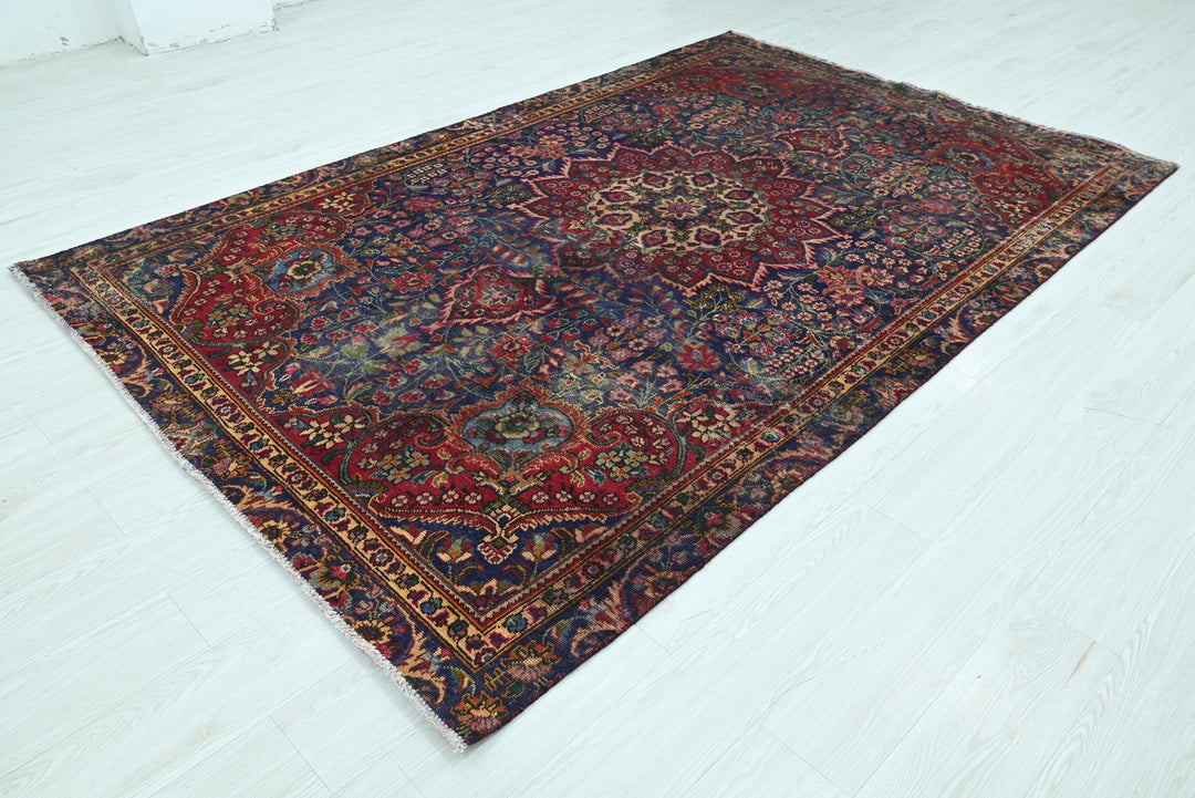 blue Medium rug 5' 5" x 8' 5"