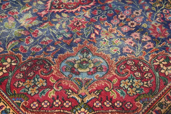 blue Medium rug 5' 5" x 8' 5"