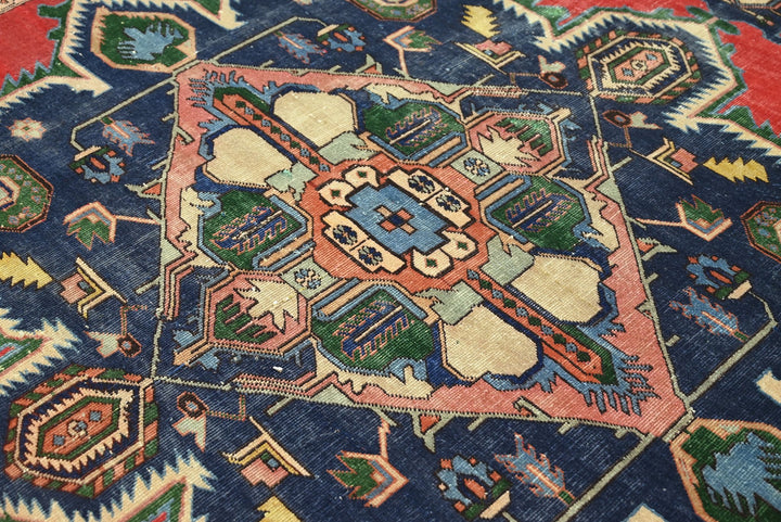 red Large rug 7' 7" x 9' 6"