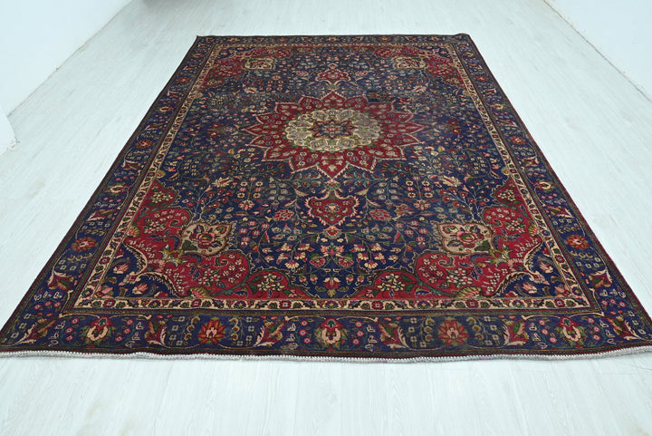 blue Large rug 8' 2" x 11' 0"