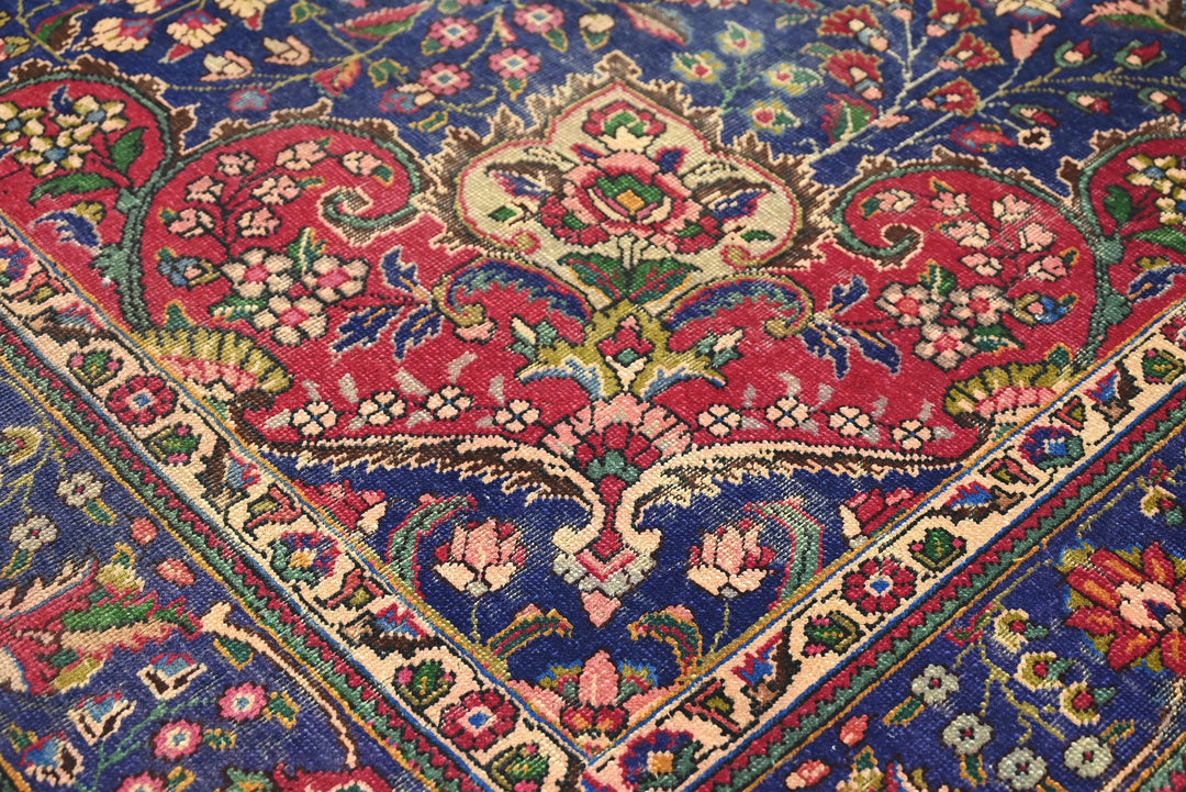 blue Large rug 8' 2" x 11' 0"