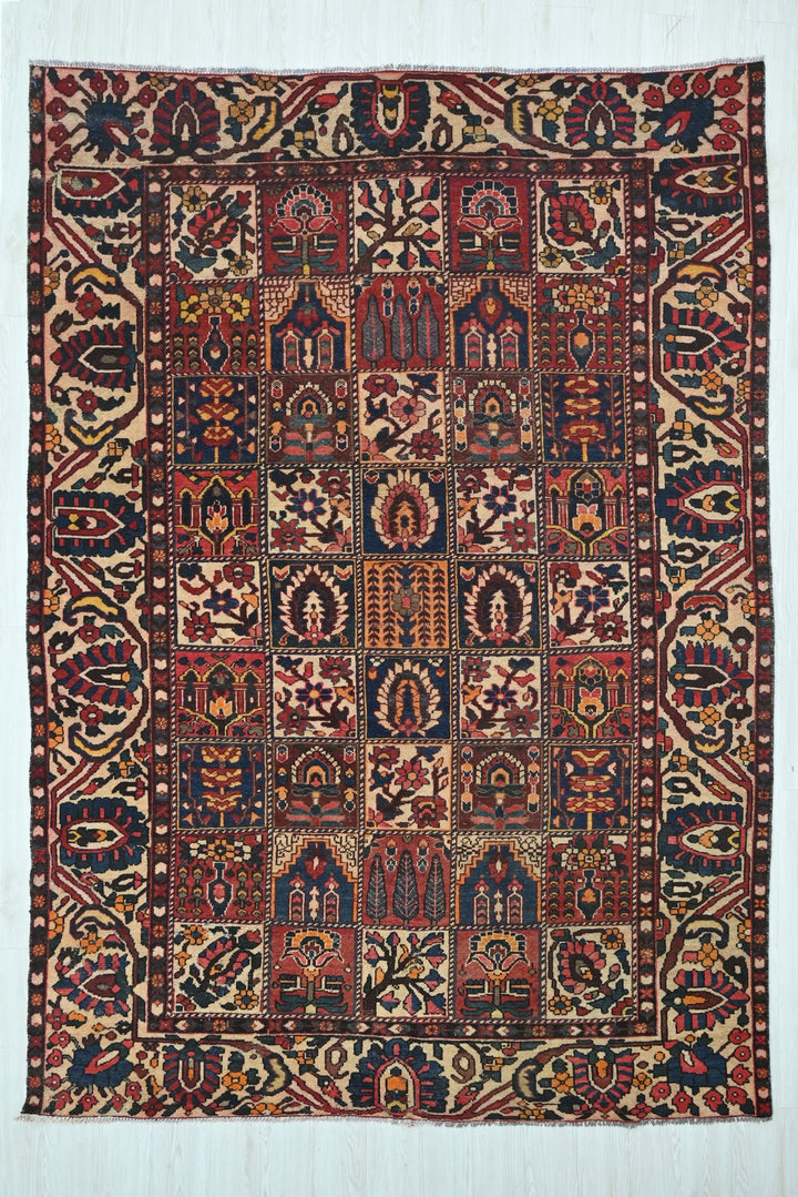 red Large rug 7' 0" x 10' 0"