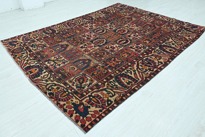 red Large rug 7' 0" x 10' 0"