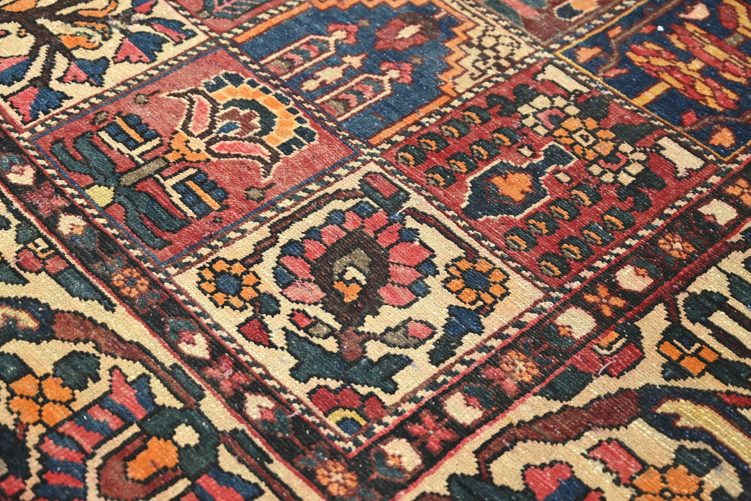red Large rug 7' 0" x 10' 0"