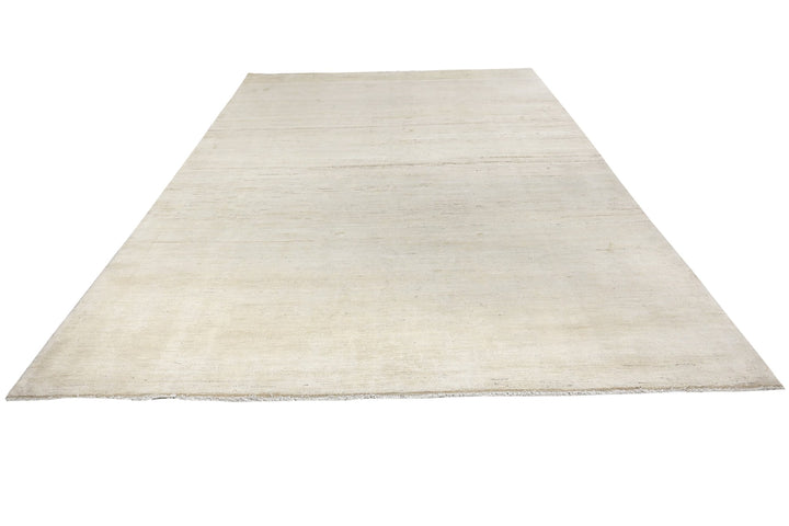 white Oversized rug 10' 0" x 14' 3"