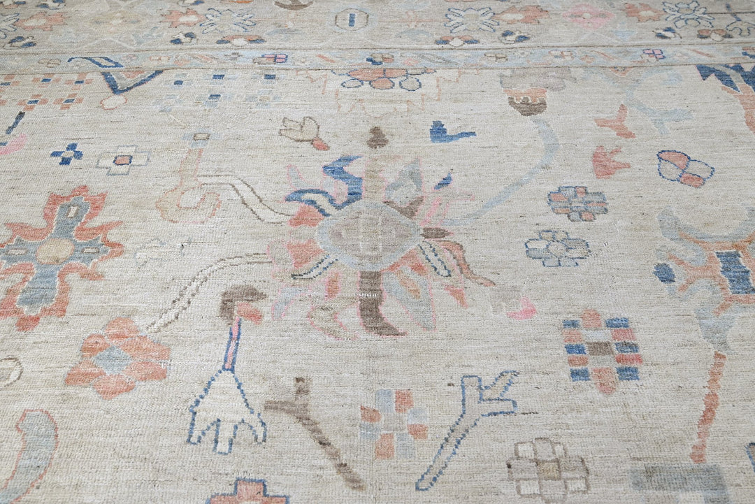 white Oversized rug 11' 10" x 14' 1"