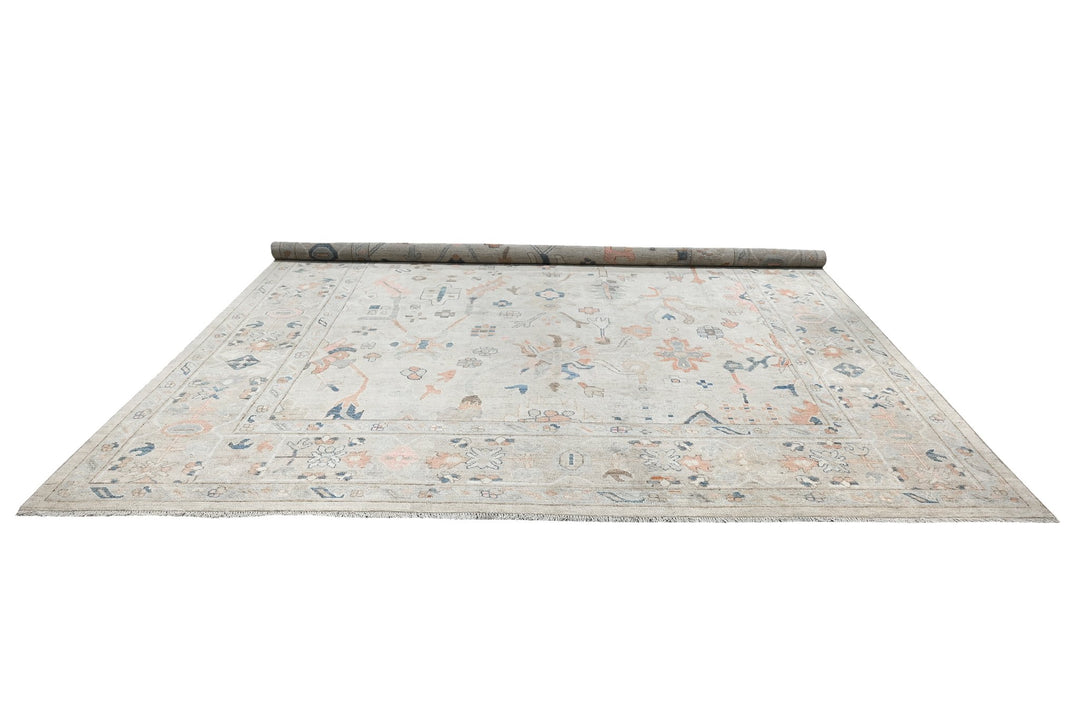 white Oversized rug 11' 10" x 14' 1"