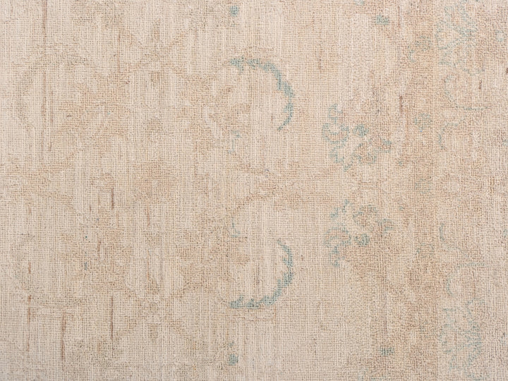 3' 11" x 3' 11"