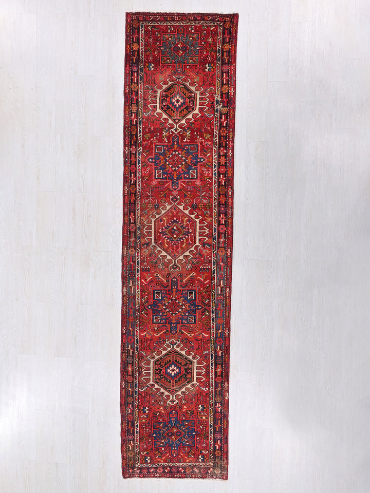 2' 10" x 12' 2"