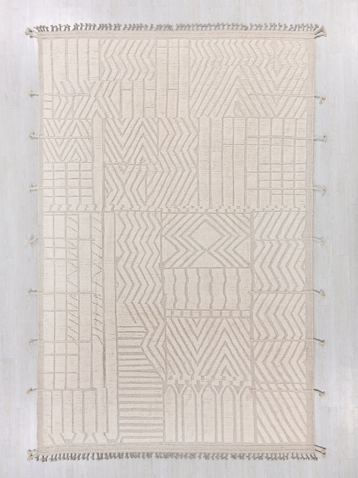 8' 11" x 12' 6"