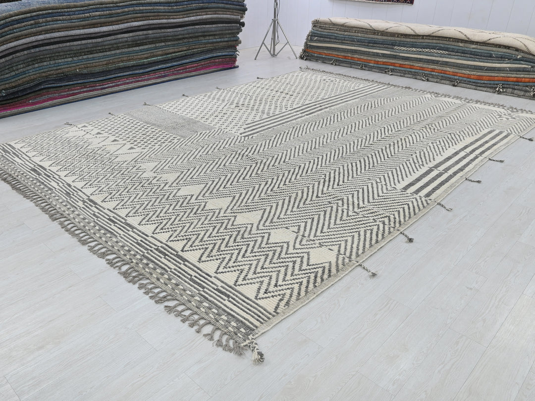 10' 0" x 14' 0"