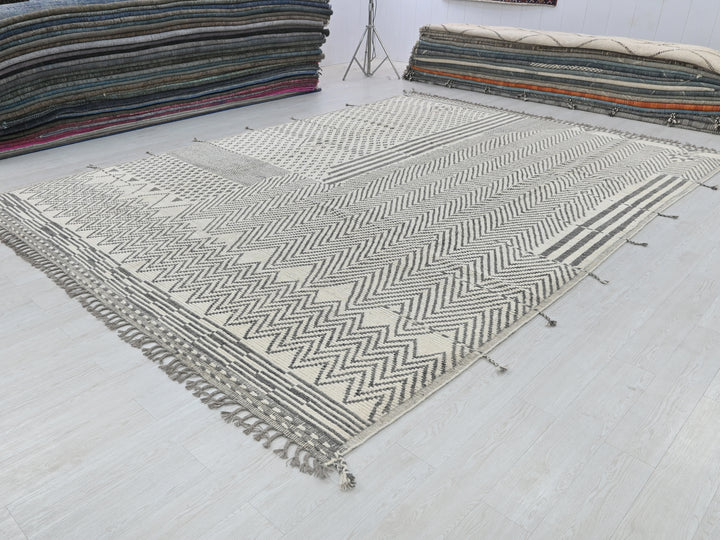 10' 0" x 14' 0"
