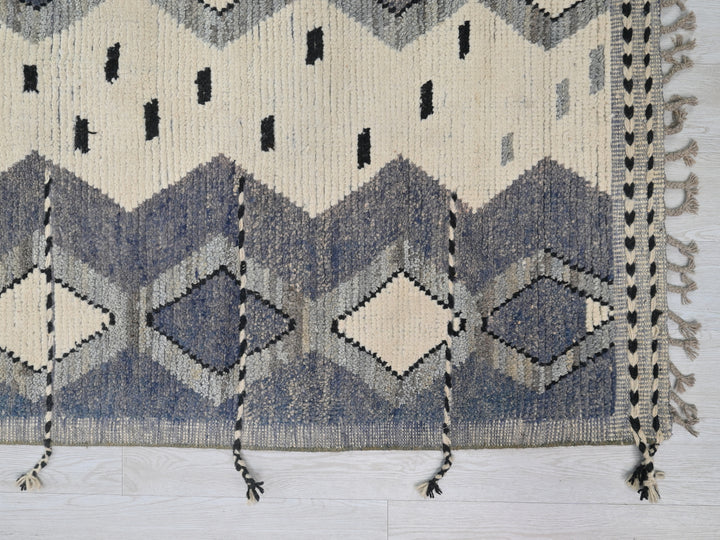 10' 1" x 14' 4"