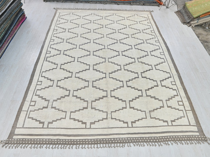 9' 11" x 14' 5"
