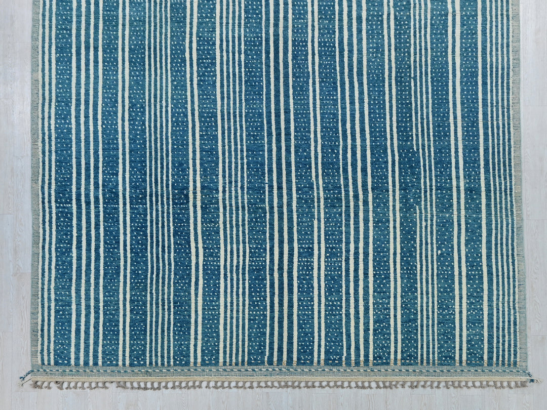 10' 0" x 14' 4"