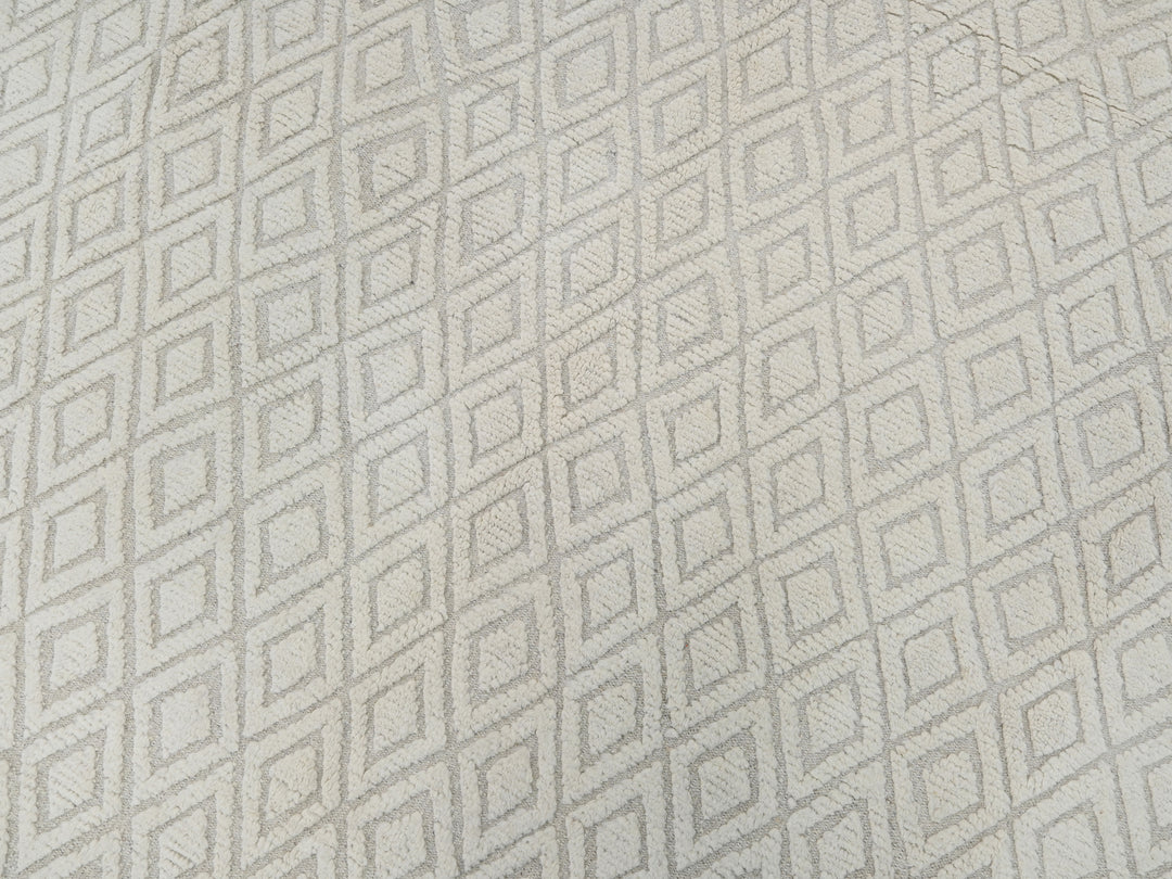 9' 11" x 14' 9"