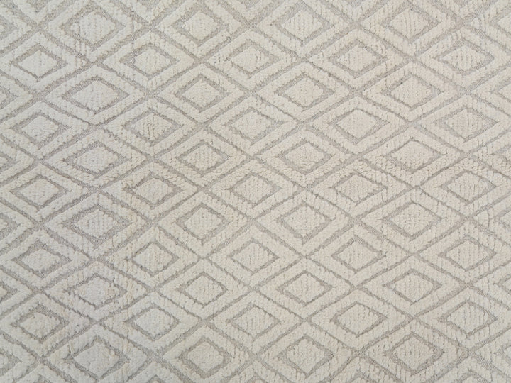 9' 11" x 14' 9"