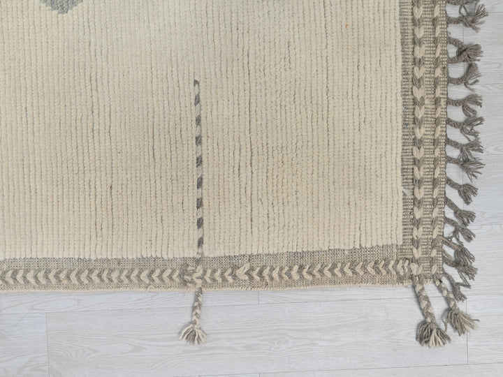 10' 1" x 14' 4"