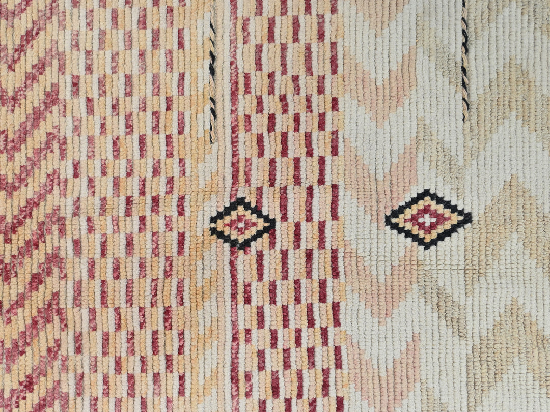 9' 1" x 12' 2"