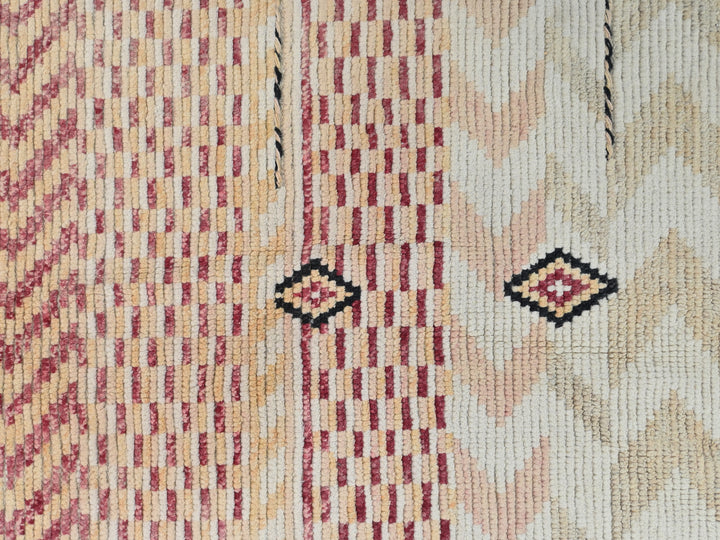 9' 1" x 12' 2"