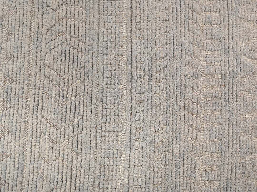 2' 6" x 10' 1"