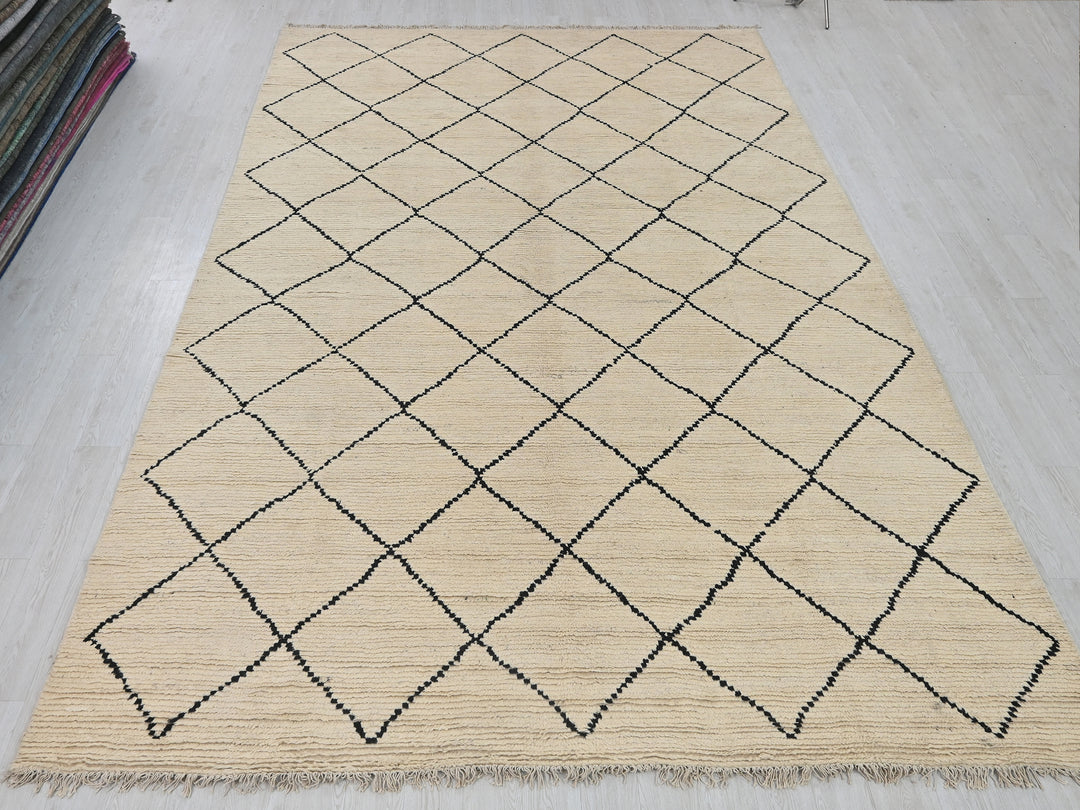 9' 9" x 14' 9"