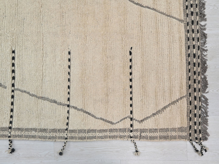 9' 9" x 14' 1"
