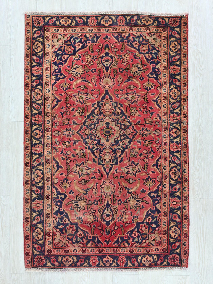 3' 2" x 4' 12"