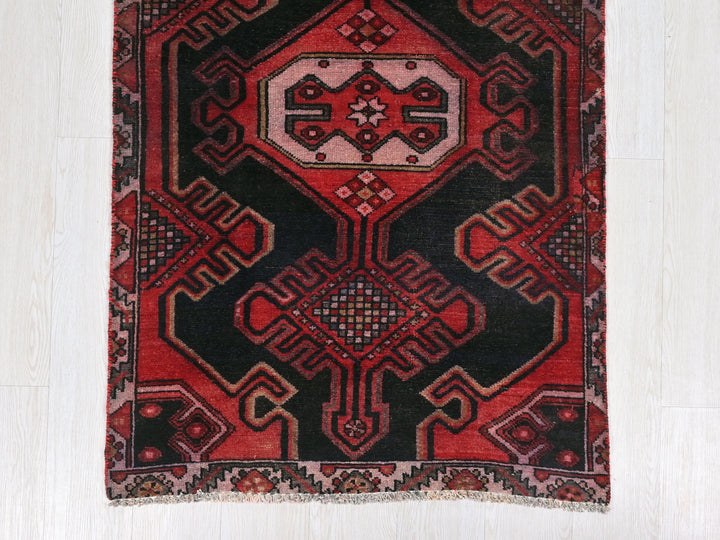 2' 10" x 10' 1"