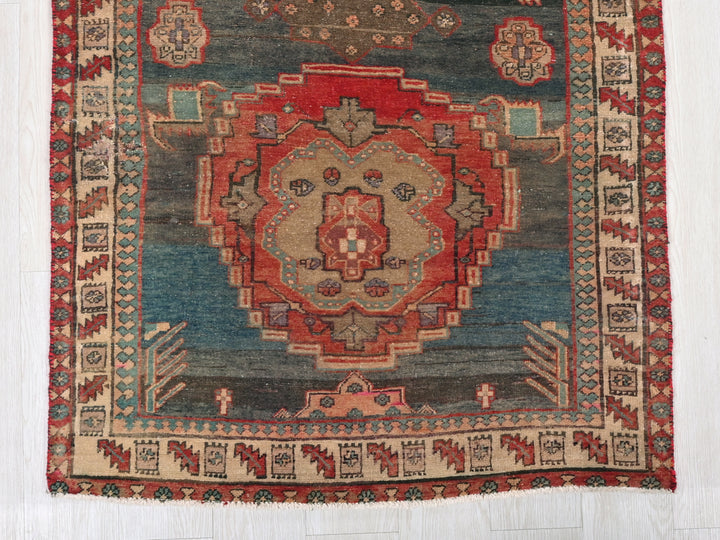 3' 5" x 12' 6"