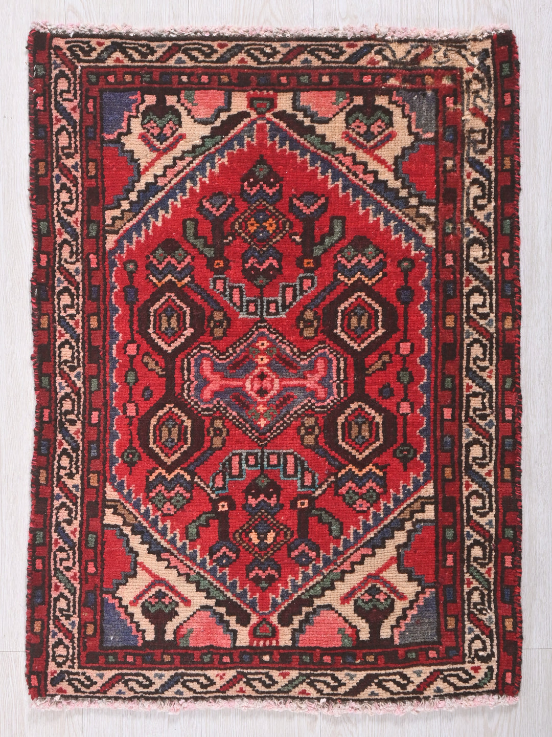 1' 12" x 2' 7"