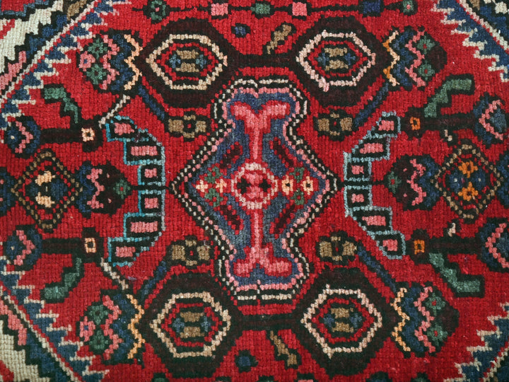 1' 12" x 2' 7"