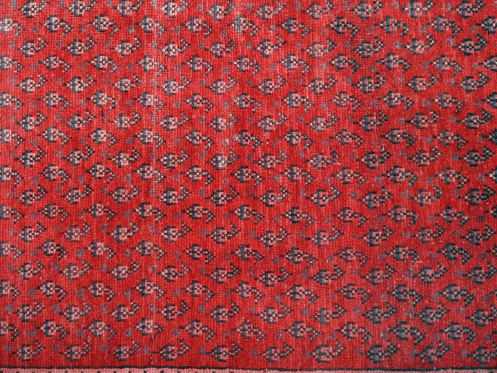 3' 5" x 9' 9"
