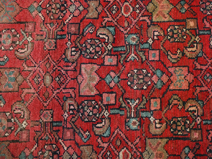 2' 4" x 9' 3"