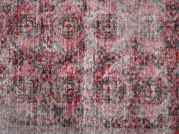 3' 2" x 10' 9"