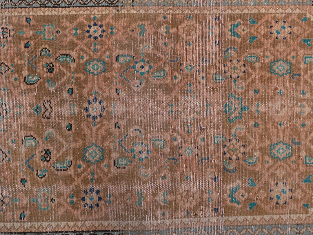 2' 11" x 8' 12"