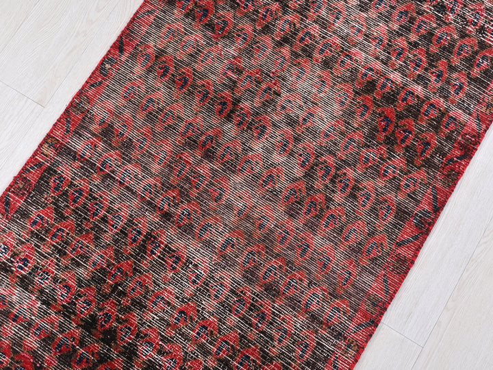 2' 6" x 14' 0"
