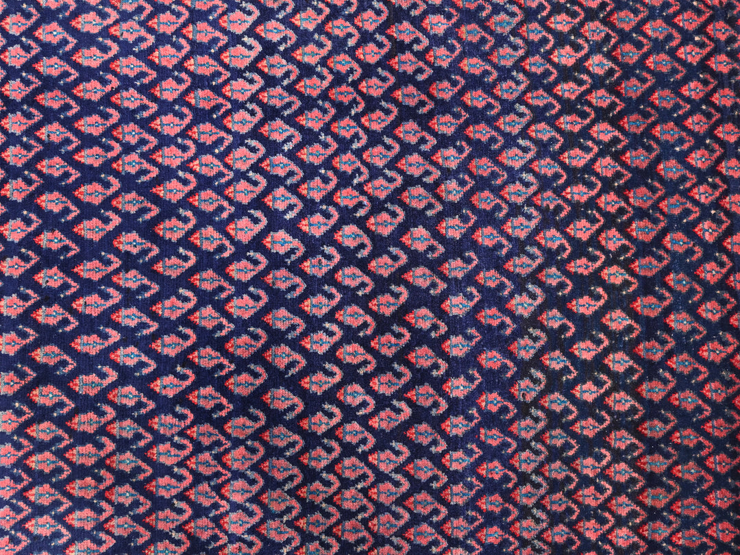 3' 11" x 8' 3"