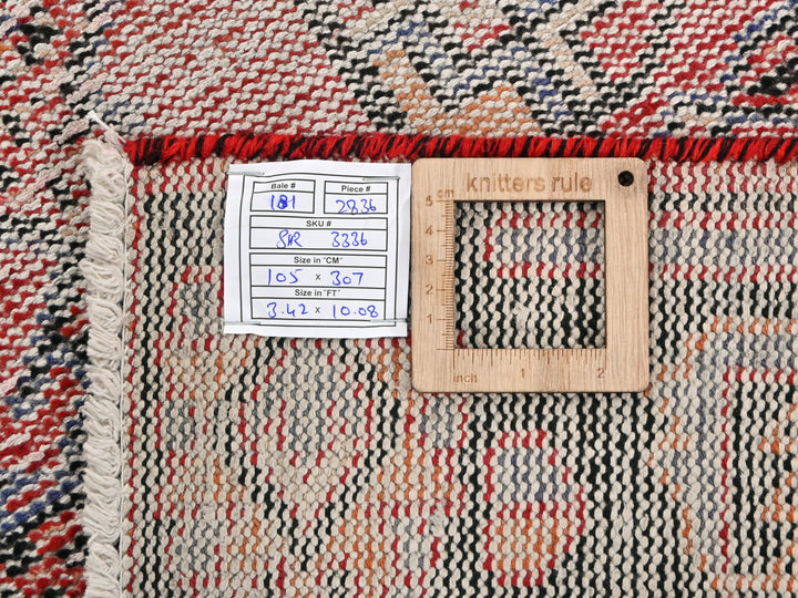 3' 5" x 10' 1"