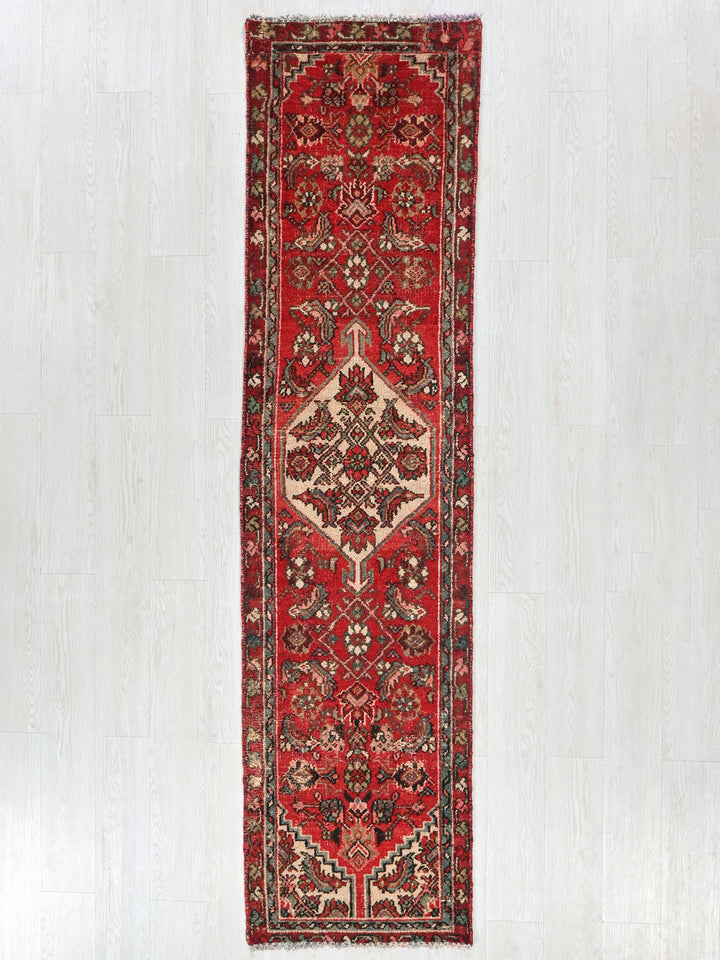 2' 0" x 8' 4"