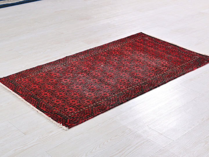 2' 1" x 4' 0"