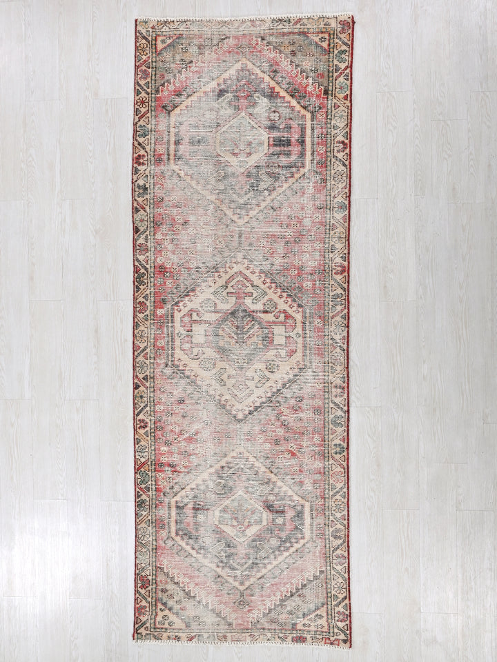 2' 11" x 9' 1"