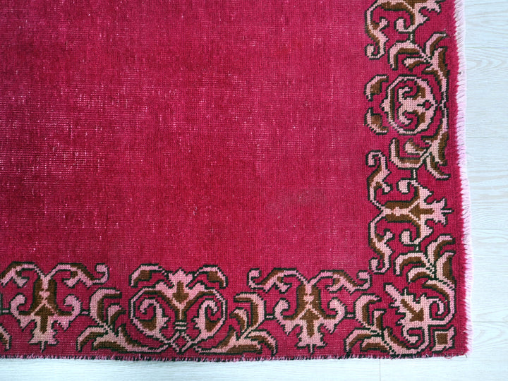 2' 8" x 15' 0"